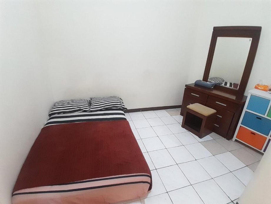 COZY TO STAY TEBET (PENGINAPAN MURAH,TP GA MURAHAN), Jakarta